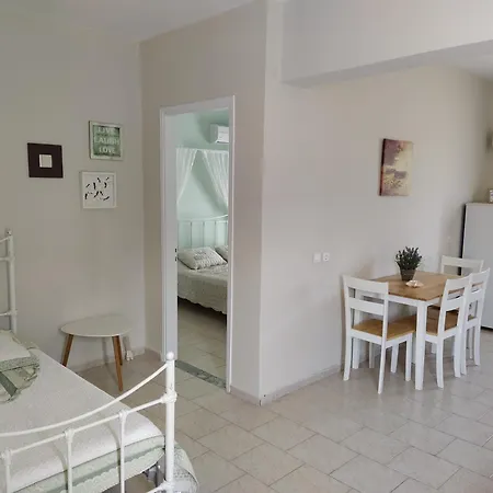 Christos Apartmán Zóla