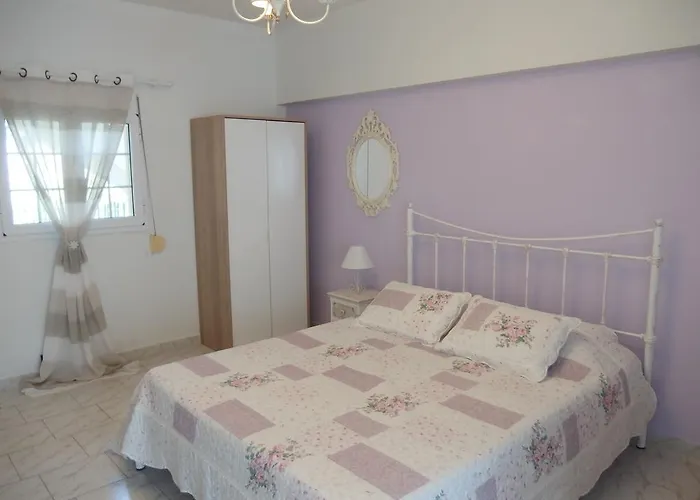 Christos アパート *