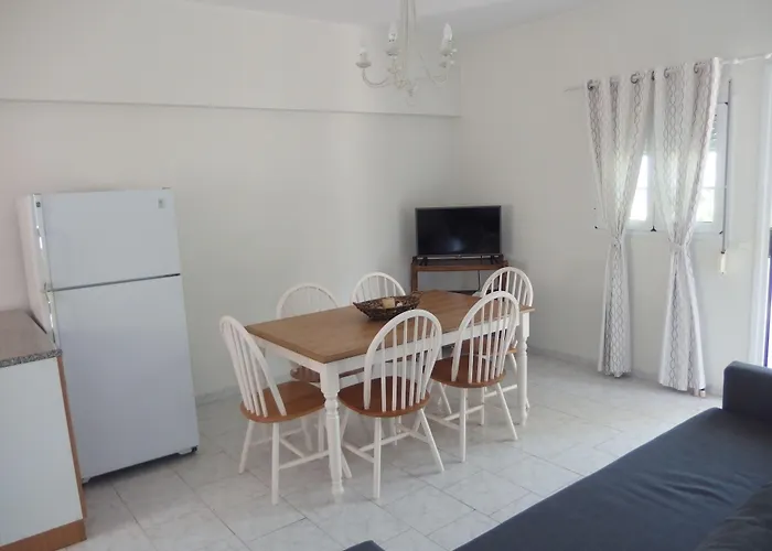 Christos 公寓 Zóla