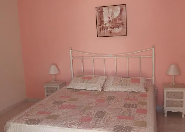 公寓 Christos Zóla